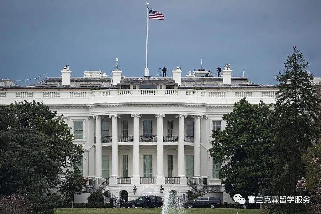 今年美国圣诞派对可参加吗?传染病学家建议几个要点